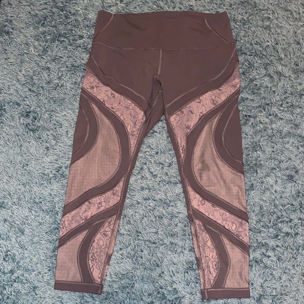 Lululemon Size 14 Lace Panel High Rise Leggings Yoga Pants